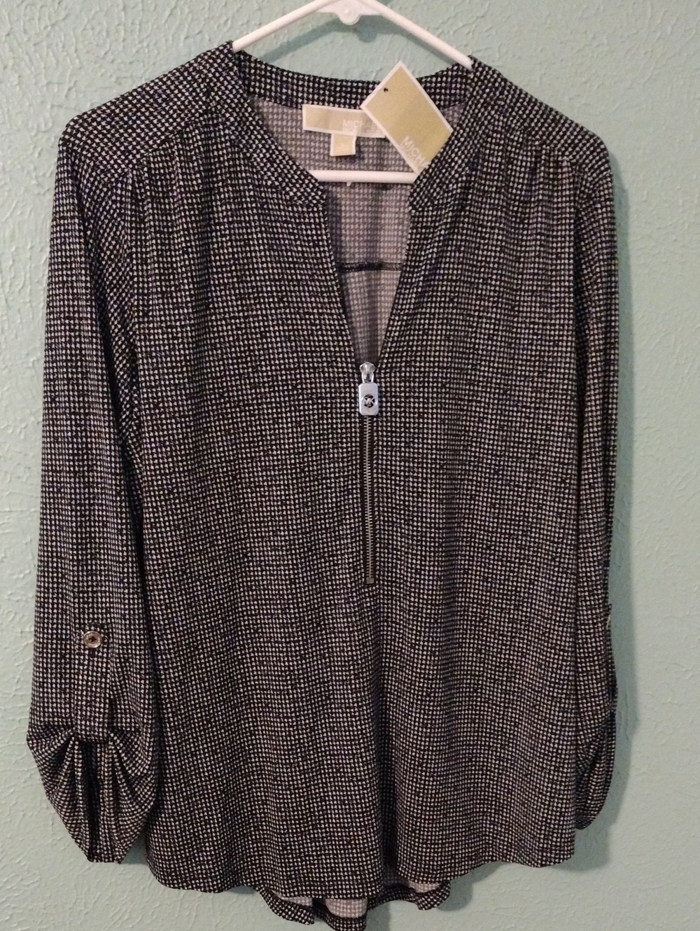 MICHAEL Michael Kors Black & White Zip-Front Long Sleeve Top
